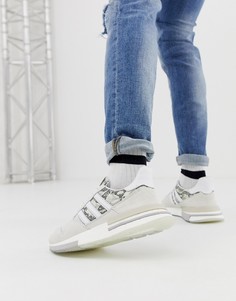 Белые кроссовки с отделкой под змеиную кожу adidas Originals ZX500 RM - Белый