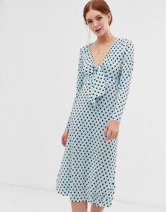Платье миди в горошек, с плиссировкой и завязками ASOS DESIGN - Мульти