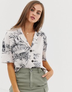 Свободная рубашка с тропическим принтом Pull&Bear - Кремовый