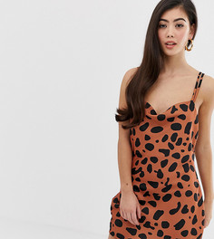 Блестящее атласное платье мини с анималистичным принтом ASOS DESIGN Petite - Мульти