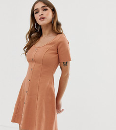Чайное платье в рубчик с пуговицами и короткими рукавами ASOS DESIGN Petite - Коричневый