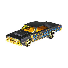 Тематическая юбилейная машинка Hot Wheels, 68 Dodge Dart Mattel
