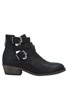 Полусапоги и высокие ботинки Guess