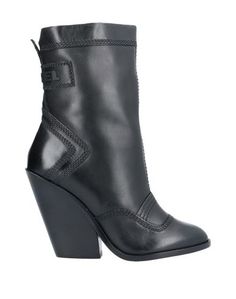 Полусапоги и высокие ботинки Diesel