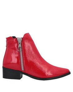 Полусапоги и высокие ботинки Steve Madden