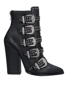 Полусапоги и высокие ботинки Steve Madden