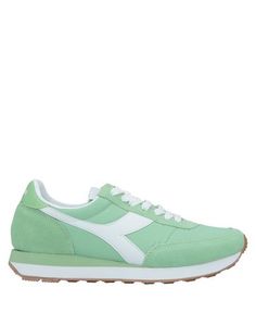 Низкие кеды и кроссовки Diadora