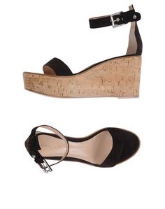 Сандалии Gianvito Rossi