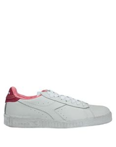 Низкие кеды и кроссовки Diadora