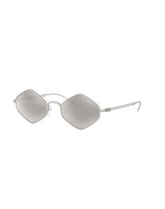 Солнечные очки Emporio Armani