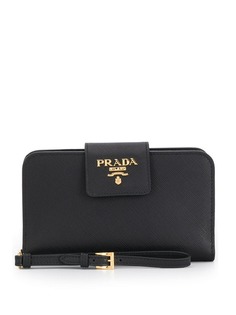 Аксессуары Prada