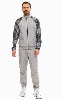 Спортивный костюм серого цвета EA7