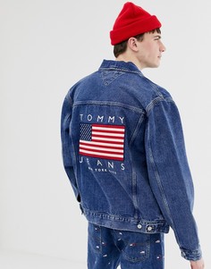 Выбеленная джинсовая куртка с принтом логотипа на спине Tommy Jeans US Flag Capsule - Синий