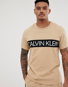 Светло-бежевая футболка с круглым вырезом и логотипом Calvin Klein Statement 1981 - Бежевый