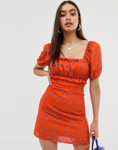 Платье мини с цветочным принтом и сборками Fashion Union - Красный