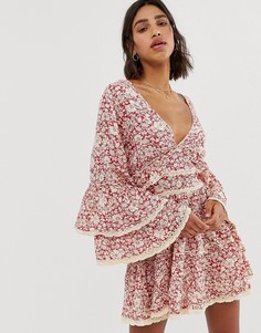 Платье с цветочным принтом и оборками Free People Kristall - Розовый