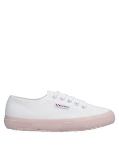 Низкие кеды и кроссовки Superga