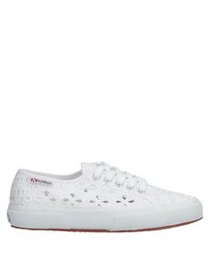 Низкие кеды и кроссовки Superga