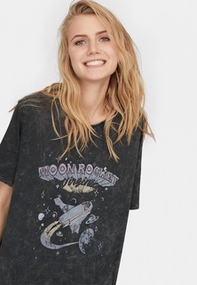 Футболка Stradivarius