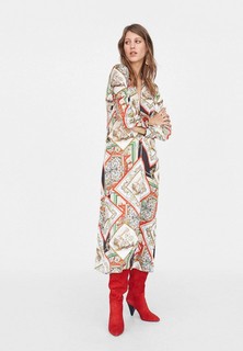 Платье Stradivarius