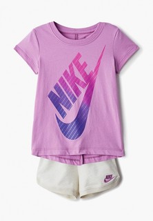 Костюм спортивный Nike