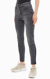 Серые джинсы скинни с необработанным краем 721 High-Rise Skinny Ankle Levis®