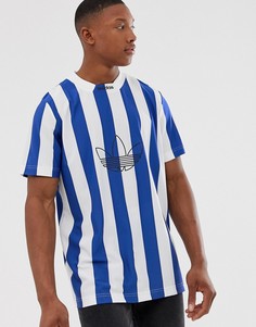 Синяя футболка с полосками и логотипом adidas Originals - Синий