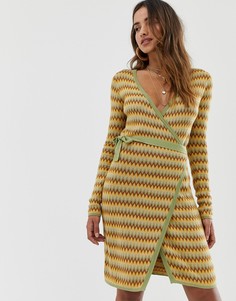 Трикотажное платье миди с запахом и зигзагообразным узором Skylar Rose - Мульти