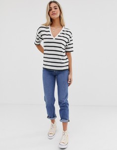 Футболка в полоску с V-образным вырезом из материала с добавлением льна ASOS DESIGN - Мульти