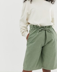 Свободные саржевые шорты ASOS DESIGN - Зеленый