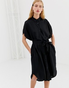 Черное платье-рубашка с заниженной линией плеч Monki - Черный