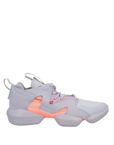 Низкие кеды и кроссовки Reebok