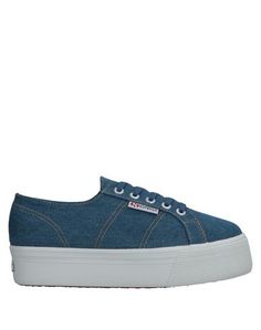 Низкие кеды и кроссовки Superga