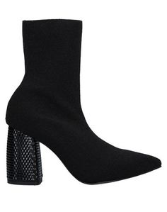 Полусапоги и высокие ботинки Pollini