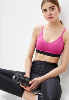 Топ спортивный Nike