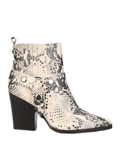 Полусапоги и высокие ботинки Steve Madden