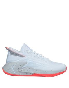 Низкие кеды и кроссовки Jordan