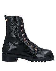 Полусапоги и высокие ботинки Stuart Weitzman