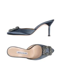 Мюлес и сабо Manolo Blahnik