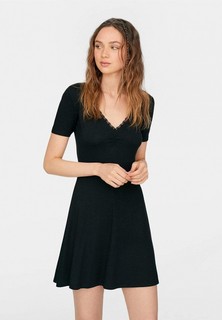 Платье Stradivarius
