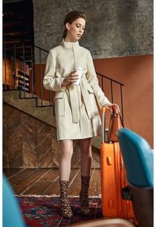 Белое пальто с поясом Снежная Королева