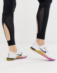 Белые кроссовки с оранжевыми вставками Nike Training Metcon - Оранжевый