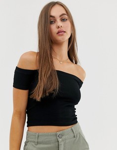 Черный топ с открытыми плечами Pull&Bear - Черный