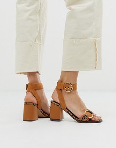 Коричневые босоножки на блочном каблуке River Island - Рыжий