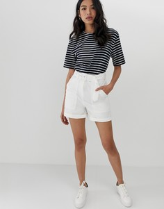 Шорты в стиле casual с поясом ASOS DESIGN - Кремовый