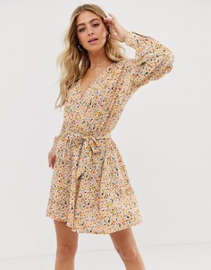 Платье мини с запахом и цветочным принтом ASOS DESIGN - Мульти