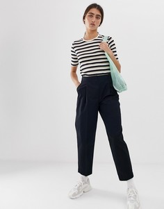 Черные широкие брюки со складками Monki - Черный