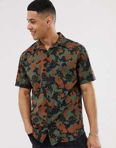 Рубашка с камуфляжным принтом и отложным воротником Jack & Jones Originals - Зеленый