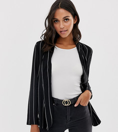 Блейзер в тонкую полоску с поясом PrettyLittleThing - Черный
