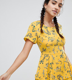 Ярусное платье мини с цветочным принтом Missguided - Желтый